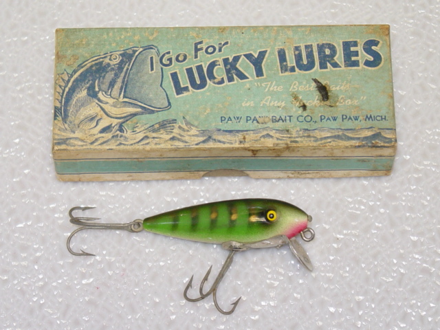 Vintage Lures - Paw Paw Bait Company antique and vintage fishing lures